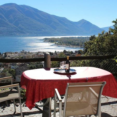 Casa Vista Lago Lägenhet Minusio Exteriör bild