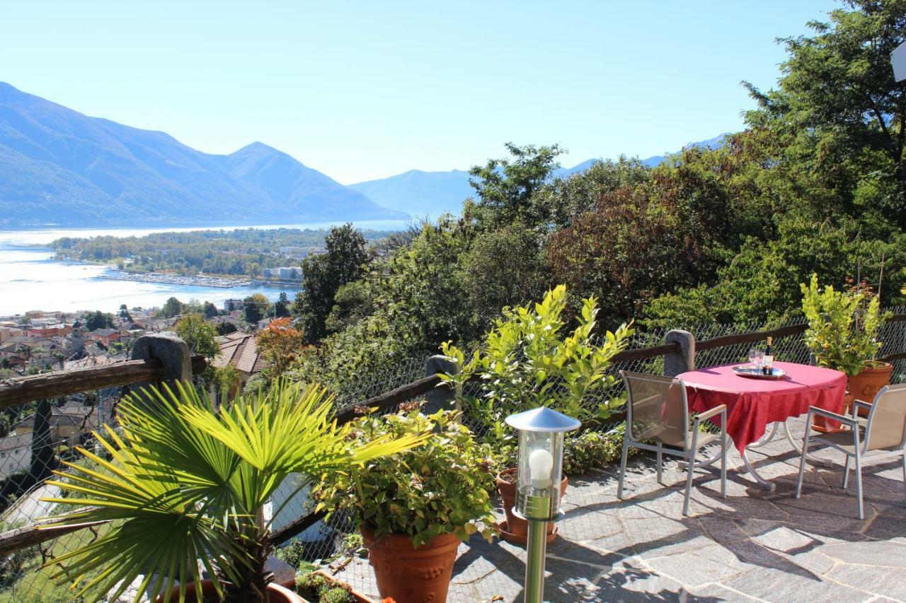 Casa Vista Lago Lägenhet Minusio Exteriör bild